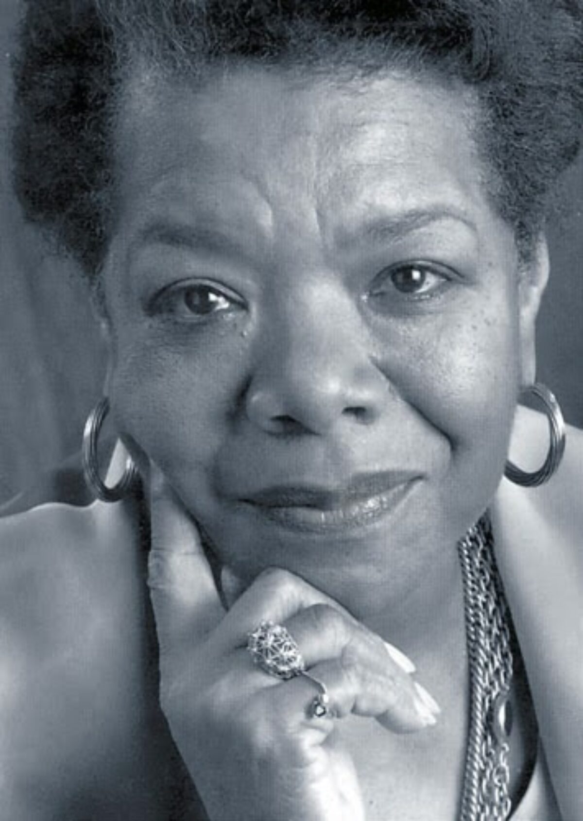 Maya angelou. Майя Энджелоу. Maya Angelou (1928-2014). Майя Энджелоу портрет. Знаменитые чернокожие Писатели.